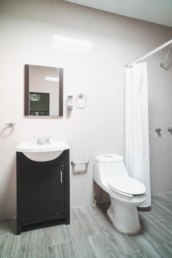 Oyo Hotel Home Express Tuxtla Gutiérrez Zewnętrze zdjęcie